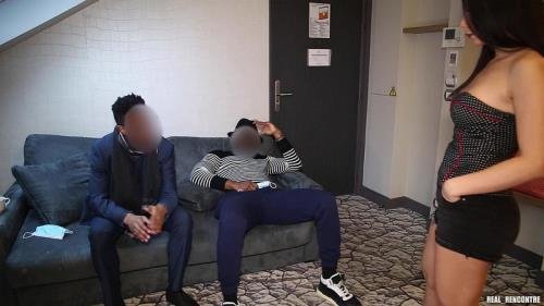 Manyvids - Jessy Jey: Stepmom gets DP to pay stepson debts (FullHD/1080p/4.17 GB)