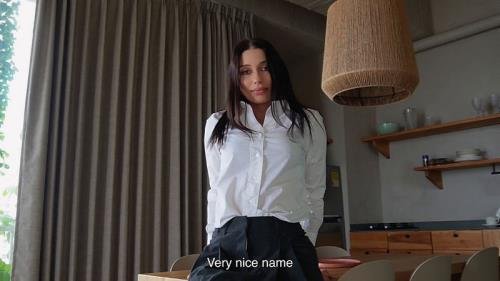 Onlyfans - YOUNG AND HOT HOTEL CLEANER SEDUCED TOURIST WHILE WIFE WAS IN THE POOL Miss Ary (FullHD/1080p/370 MB)