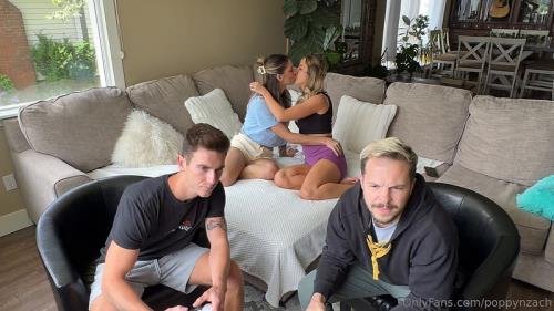 Onlyfans - Mathema Kitten PoppynZach Double Dildoing Hotties Get Off Together (FullHD/1080p/592 MB)