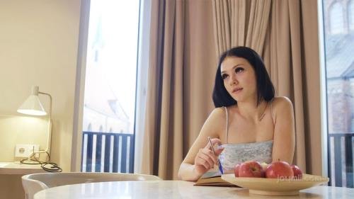 JoyMii - Matty, Simone More Than Just Friends (FullHD/1080p/1.16 GB)