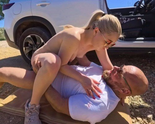 AnalVids, LegalPorno - Dasha Dark - Young Sexy Girl Outdoor Fuck With Older Guy (SD/299 MB)