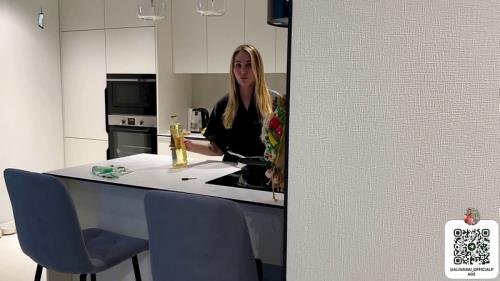 Onlyfans - My Best Friend s Mom Fucked Me While My Friend Was Around Sasha Paradise (FullHD/1080p/332 MB)