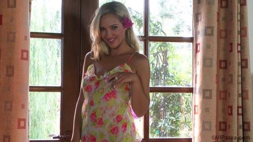 VipArea - Sophia Knight � Come Close (FullHD/1080p/607 MB)