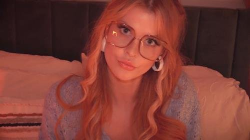 Onlyfans - Elly Clutch Horny Redhead Exhibitionist Fucks The Neighborhood Vouyer Halloween Special (FullHD/1080p/350 MB)