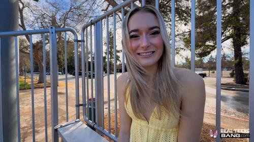 Bang! Real Teens/Bang! Originals/Bang - Thea Summers  Kinky Blonde Thea Summers Fucks In Public, Gets A Creampie (FullHD/1080p/2.05 GB)