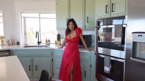 Onlyfans - Big Ass Latina Christian Tradwife CHEATS On Husband At Thanksgiving  Cami Strella  Lev Lieben Cami Strella (FullHD/1080p/299 MB)