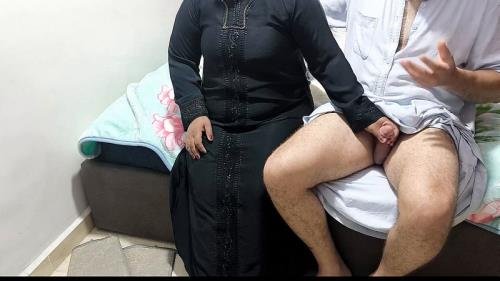 Onlyfans - I Fucked My Stepmom With My Friend Madiha Egyptian (FullHD/1080p/257 MB)