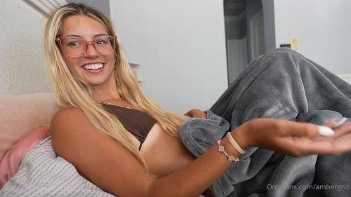 Onlyfans - Xoxambs Favoritelittlesecret, Ambiebambii (FullHD/1080p/632 MB)