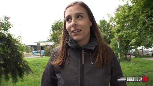 BoxTruckSex - Natural brunette Antonia Sainz loves having sex in public (FullHD/1080p/3.50 GB)