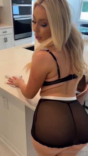 Onlyfans - Kaelee Rene 7i8thr (SD/1920p/159 MB)