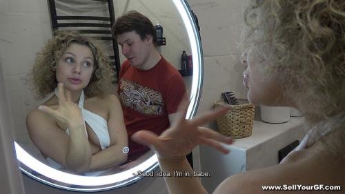 SellYourGF/18Videoz - Vanessa Devis Aka Darydevi  Blonde Fucks In Front Of Her Husband (FullHD/1080p/1.84 GB)