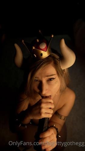Onlyfans - Bigtittygothegg  0GwtM00X (SD/1920p/647 MB)