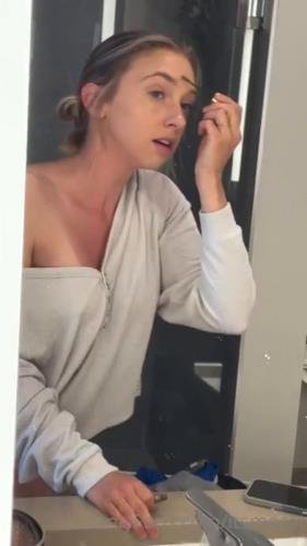 Onlyfans - Itsmecat  Quick Facial Fuck From Behind (SD/720p/42.5 MB)