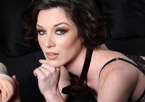 Private - Stoya Erotico 2 (HD/720p/315 MB)