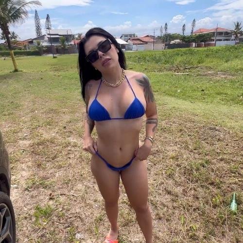 Onlyfans - Naughty Brunette Had Sex In The Abandoned Kiosk By The Sea Drii Cordeiro Drii Cordeiro (FullHD/1080p/603 MB)