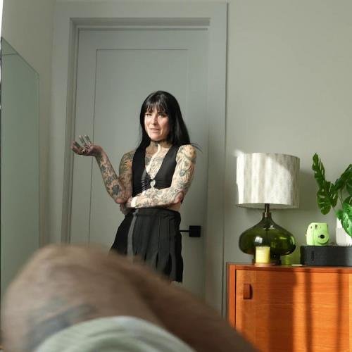 Onlyfans - Sneaky Sex With My Sister s Hot Tatted BFF Awlivv Jak Knife (FullHD/1080p/418 MB)