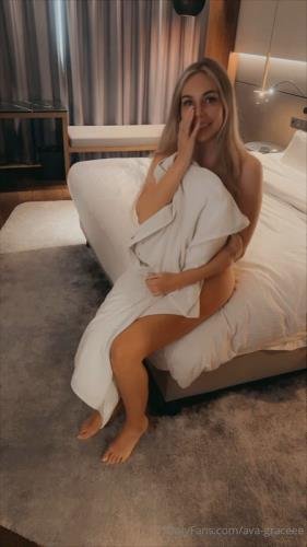 Onlyfans - Ava Grace  0Hppheda3 (SD/1920p/511 MB)