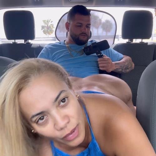 Onlyfans - Fucking My Driver At The Back Seat Sofia Luvin (FullHD/1080p/299 MB)