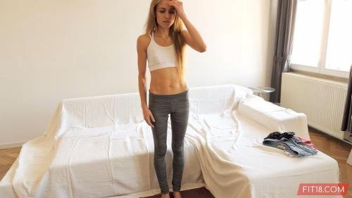 Fit18 - Bonnie Dolce : Initial Fitness Casting (FullHD/1080p/2.35 GB)