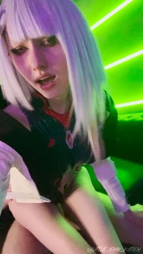 Onlyfans - Little Emo Kitten (SD/1920p/937 MB)
