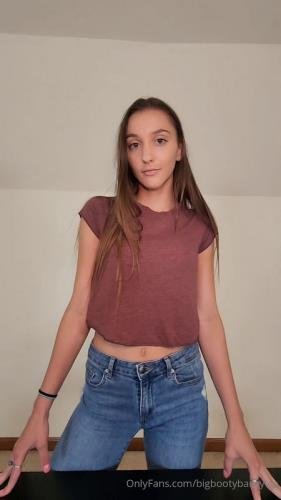 Onlyfans - Bigbootybailey Wild Outdoor Anal Booty Bbb Hot Intern Makes Boss Fuck Her Anal (SD/1440p/1.04 GB)