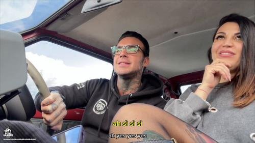 Onlyfans - Picking Up a Stranger MILF And Fuck Her In My Car DIANA ZILLI Purosangue Lucas (FullHD/1080p/403 MB)