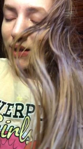 Onlyfans - My Naughty Stepsister Loves To Make Me Horny And Wake Me Up Sitting Hot Until i Cum Inside Her Sweetie Madu (SD/1280p/151 MB)