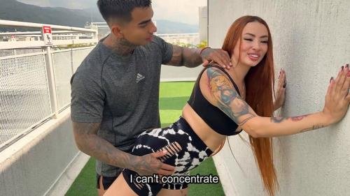 Onlyfans - Muscular Trainer Fucks His Student Outdoors ChristianChaux (FullHD/1080p/421 MB)