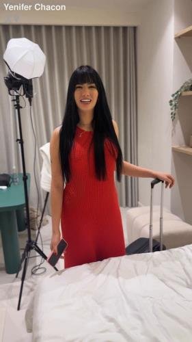 Onlyfans - Yenifer Chacon (2K/3840p/1.58 GB)