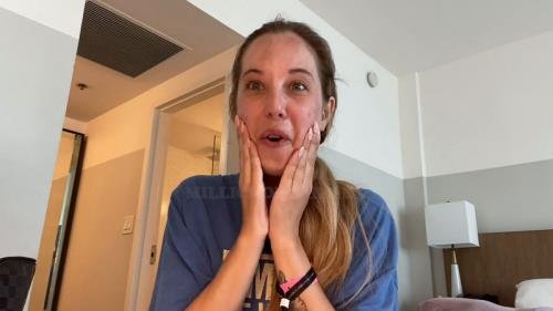 Onlyfans - FUCK a FAN Chat Room Moderator Gets Real Life Pornstar Experience Millie Morgan (FullHD/1080p/400 MB)