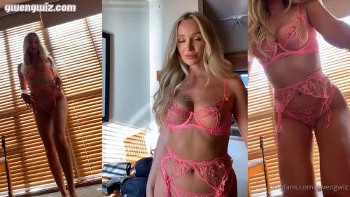 Onlyfans - Gwengwiz Gwen Swinarton Gwen Gwiz  Gwengwiz  118 Travel With Me (FullHD/1080p/620 MB)