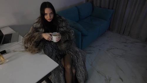 Onlyfans - The Landlady Agreed To Accept Rent In Kind Instead Of Cash This Month Elisonni (FullHD/1080p/361 MB)