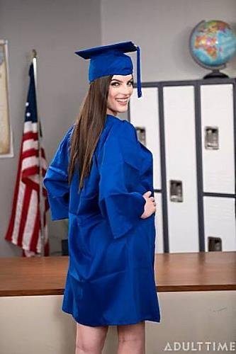 Moderndaysins.org/AdultTime - Fiona Frost (Graduation Day Debauchery) (FullHD/1080p/939 MB)
