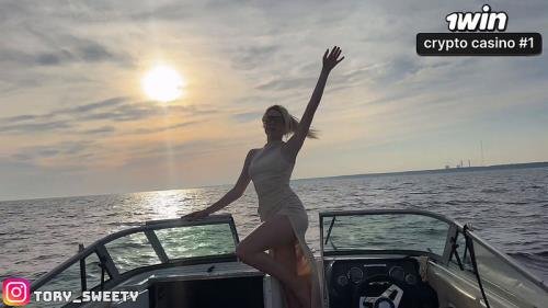 Onlyfans - Sailing Into Seduction a Wet And Wild Fuck Fest Outdoor And Risky Ralf Christian (FullHD/1080p/393 MB)