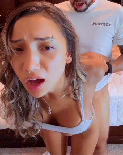 Onlyfans - Mary Kayla Official (SD/1350p/343 MB)