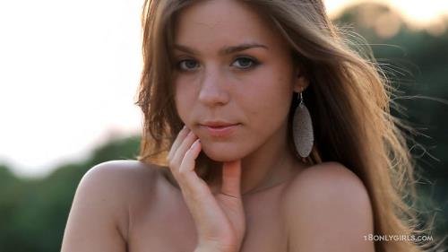 18OnlyGirls - Guerlain Sunset Delight (FullHD/1080p/543 MB)