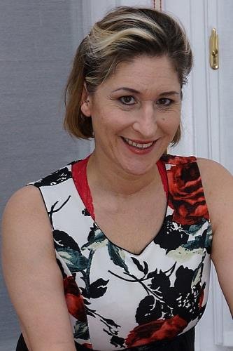 Mature.nl/Mature.eu - Teresa Lynn EU 45  German Housewife Teresa Doing Her Toyboy (FullHD/1080p/897 MB)