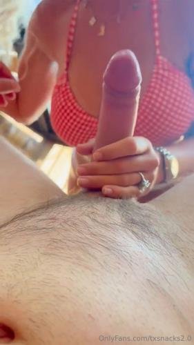Onlyfans - TXSnacks Sauna Blowjob (SD/1080p/50.4 MB)