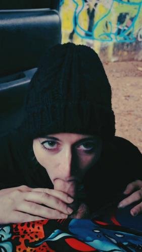Onlyfans - Car Sex With a Cute Little Amateur Teen In The Rain (SD/1920p/211 MB)