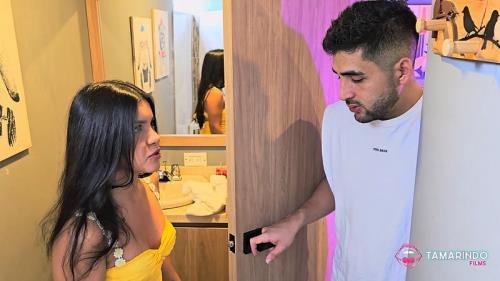 Onlyfans - I Fuck My Friend s Stepsister So I Don t Tell Her Parents Tamarindo Films (FullHD/1080p/365 MB)