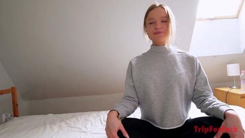 TripForFuck - Alexa Flexy  : Pretty Russian girl with super bright personality, cute smile (FullHD/1080p/1.38 GB)
