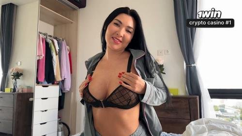 Onlyfans - My Stepsister Was Late For University Because I Was Fucking Her Melanie Queen (FullHD/1080p/442 MB)