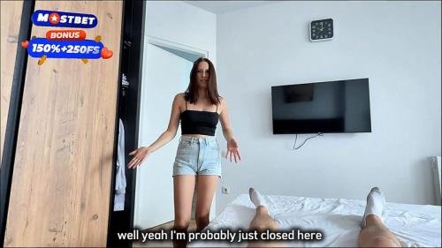 Onlyfans - My Horny StepSis Caught Me Then I Jerking Off Her Panties AvaDyson (FullHD/1080p/438 MB)