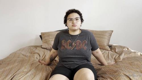 Onlyfans - Casting Curvy Lavender (FullHD/1080p/1.74 GB)