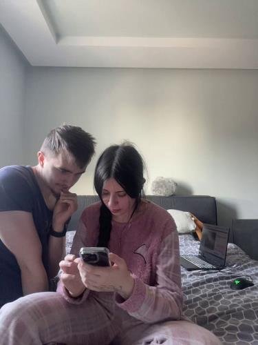 Onlyfans - Homemade Fregidaaa Plaid Top Creampie (SD/1280p/1.11 GB)