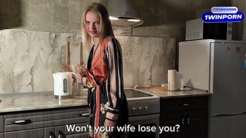 Onlyfans - The Neighbor Is Always Ready To Help When The Wife Does Not Want Sex SuperwifeKat (FullHD/1080p/533 MB)