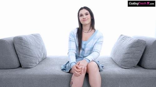 CastingCouch-X - Alina Voss (FullHD/1080p/2.65 GB)